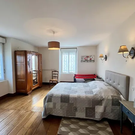 Maison Perigourdine Authentique Avec Grand Jardin, Proche Sarlat Et Sites Historiques - Fr-1-616-144